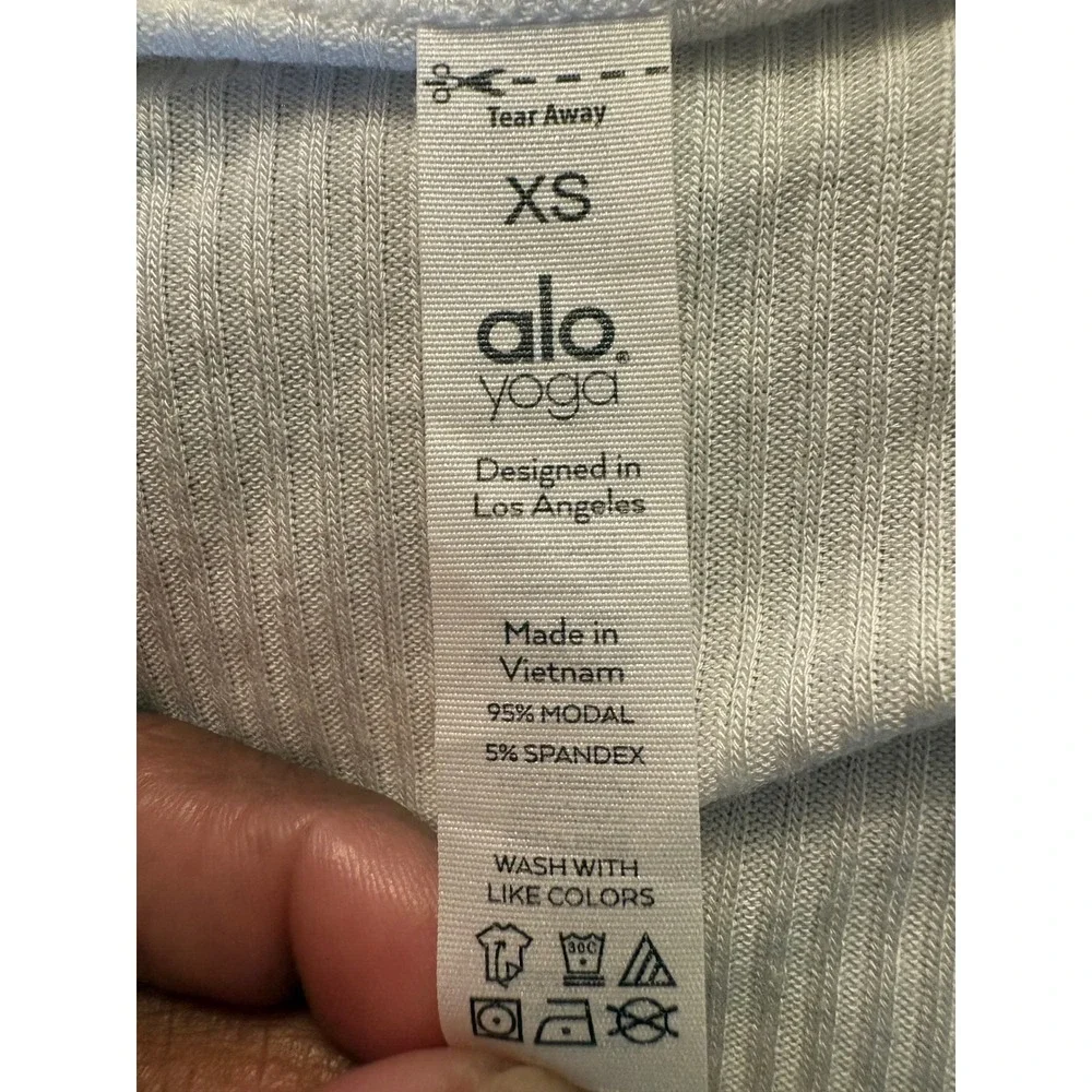 Alo Yoga White Ribbed Cropped Whisper Cardigan - XS